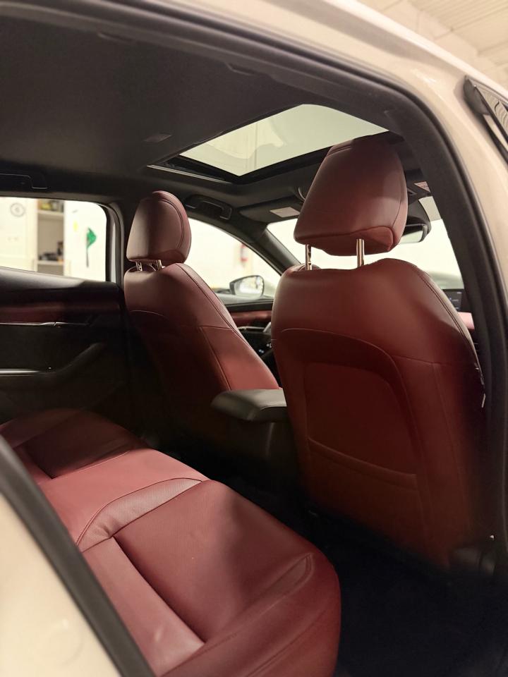 2021 Mazda MAZDA3 GT - Photo #21
