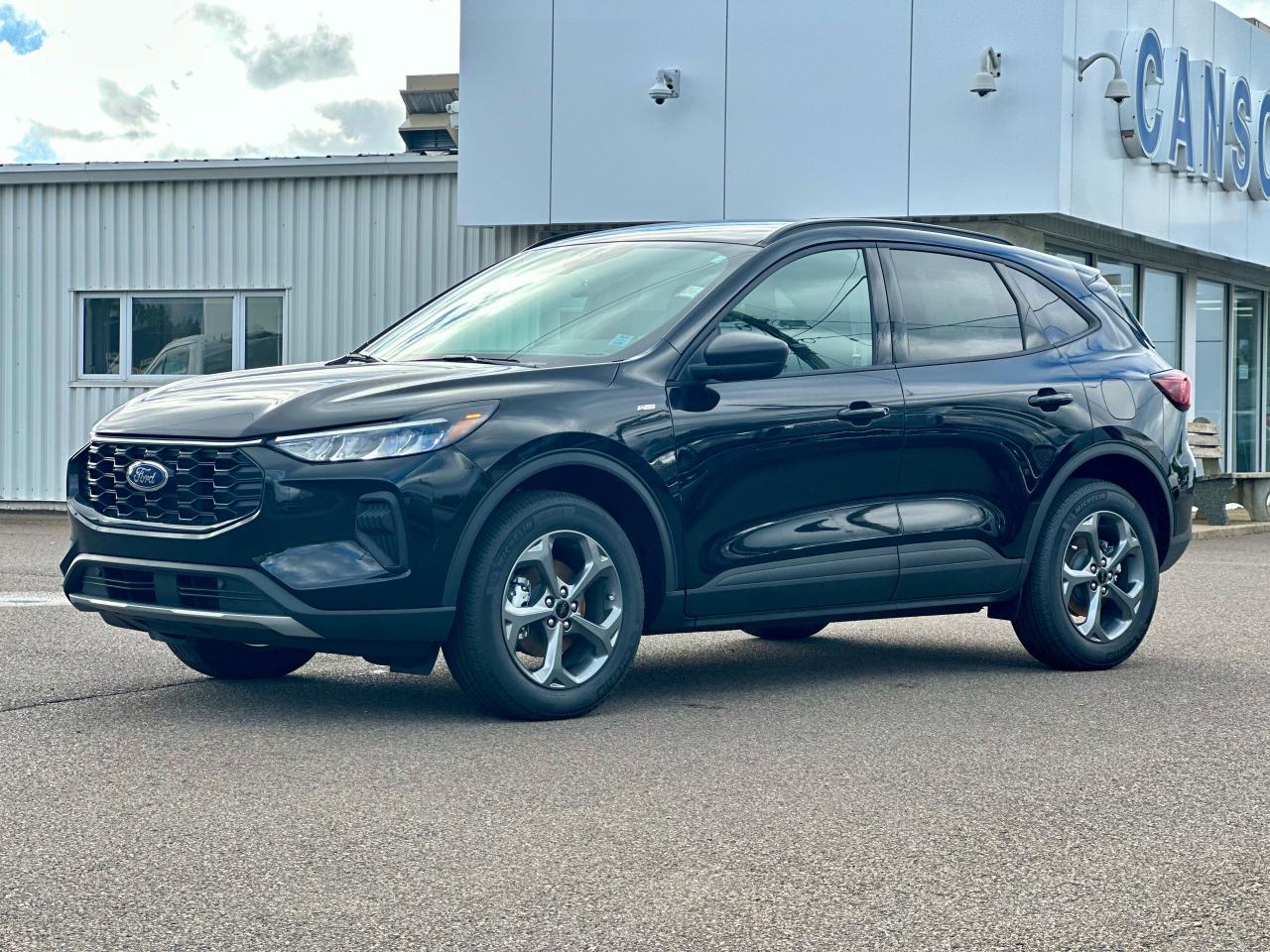 2025 Ford Escape ST-Line AWD Photo