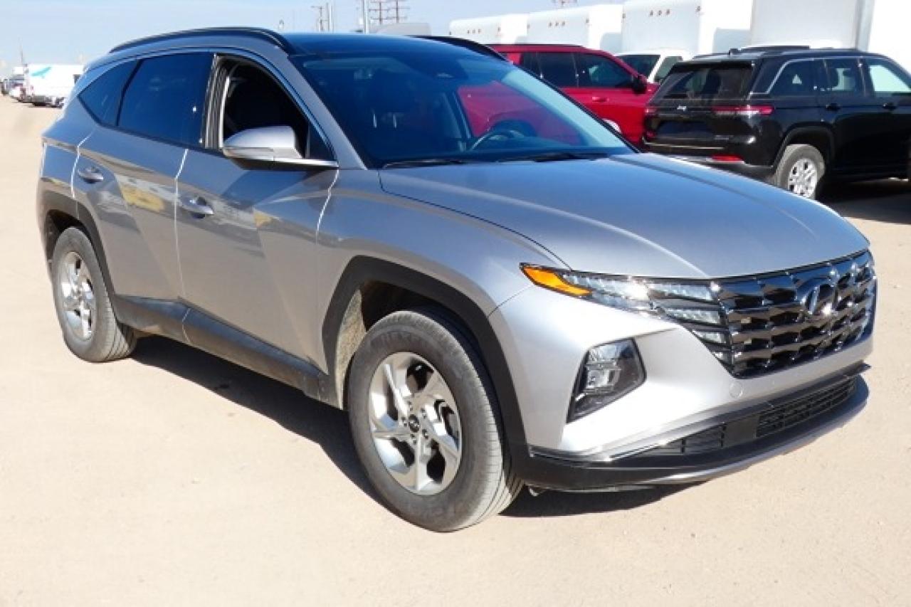 2024 Hyundai Tucson Trend AWD w/Htd Leather, pano S/R, NAV, BUC - Photo #4