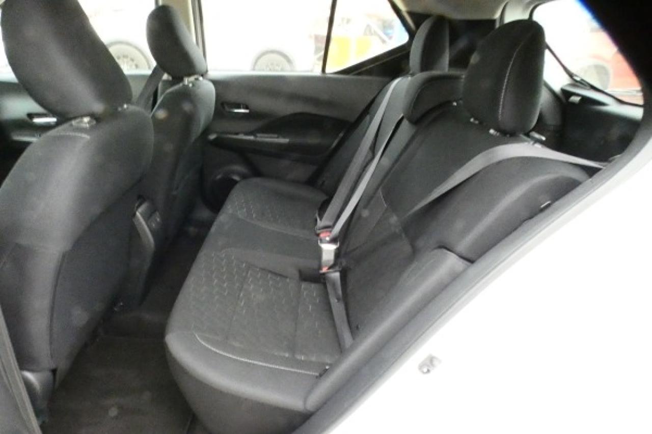2024 Nissan Kicks SV FWD w/Htd cloth, BUC - Photo #10