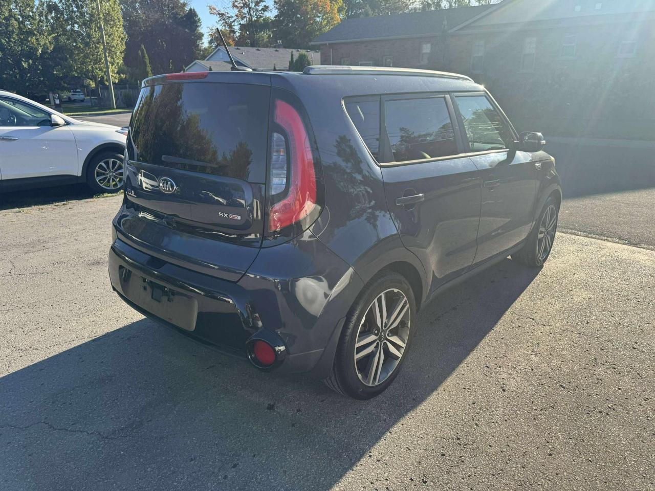 2014 Kia Soul SX Luxury - Photo #6