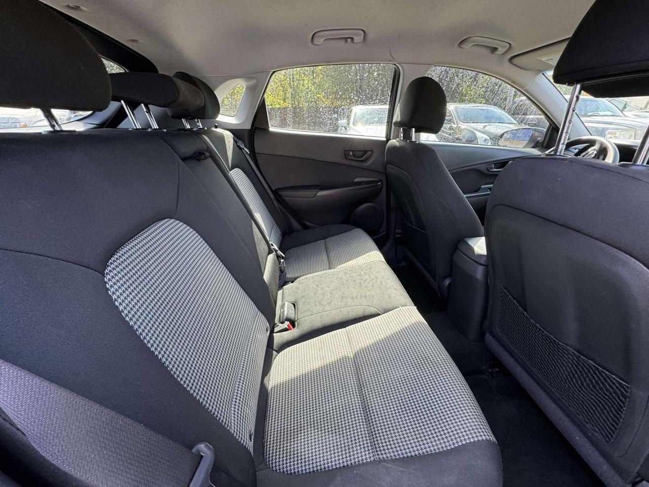 2018 Hyundai KONA 2.0L Essential AWD - Photo #11