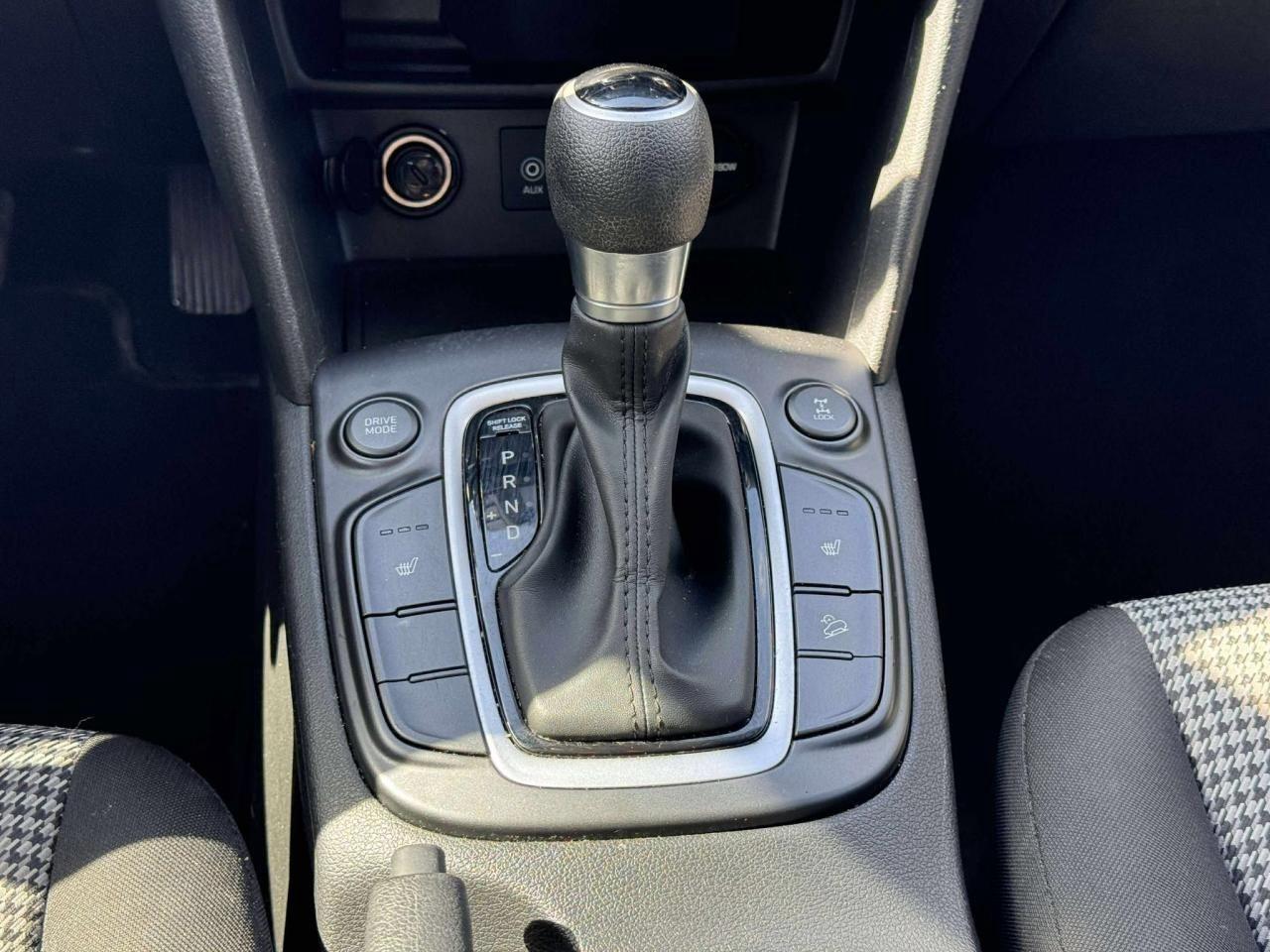 2018 Hyundai KONA 2.0L Essential AWD Photo