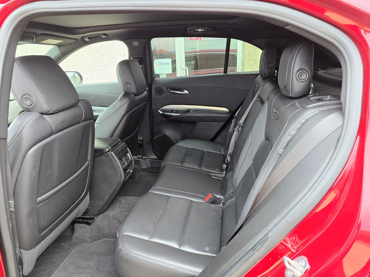 2023 Cadillac XT4 AWD Premium Luxury - Photo #8