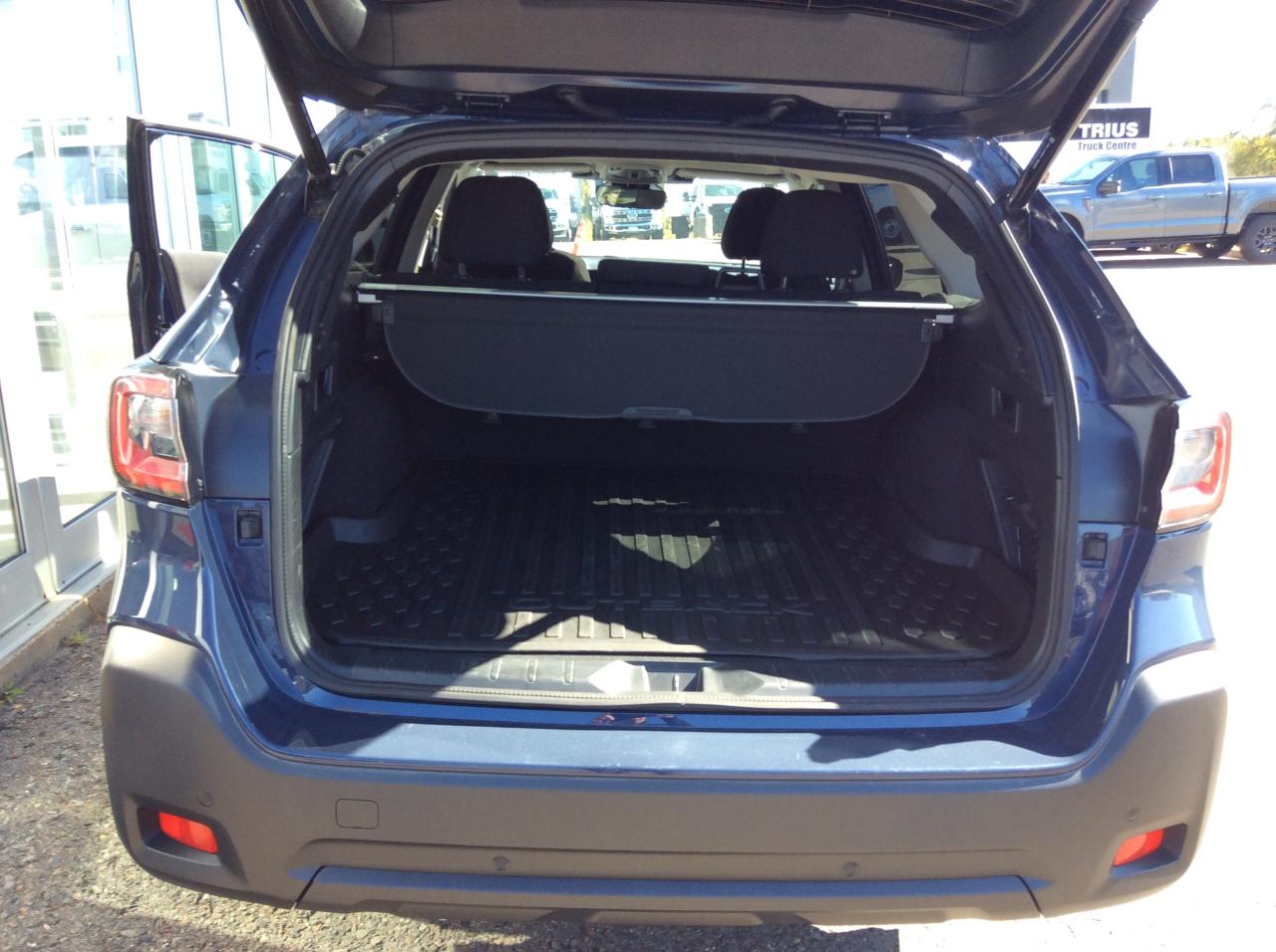 2024 Subaru Outback Touring Photo