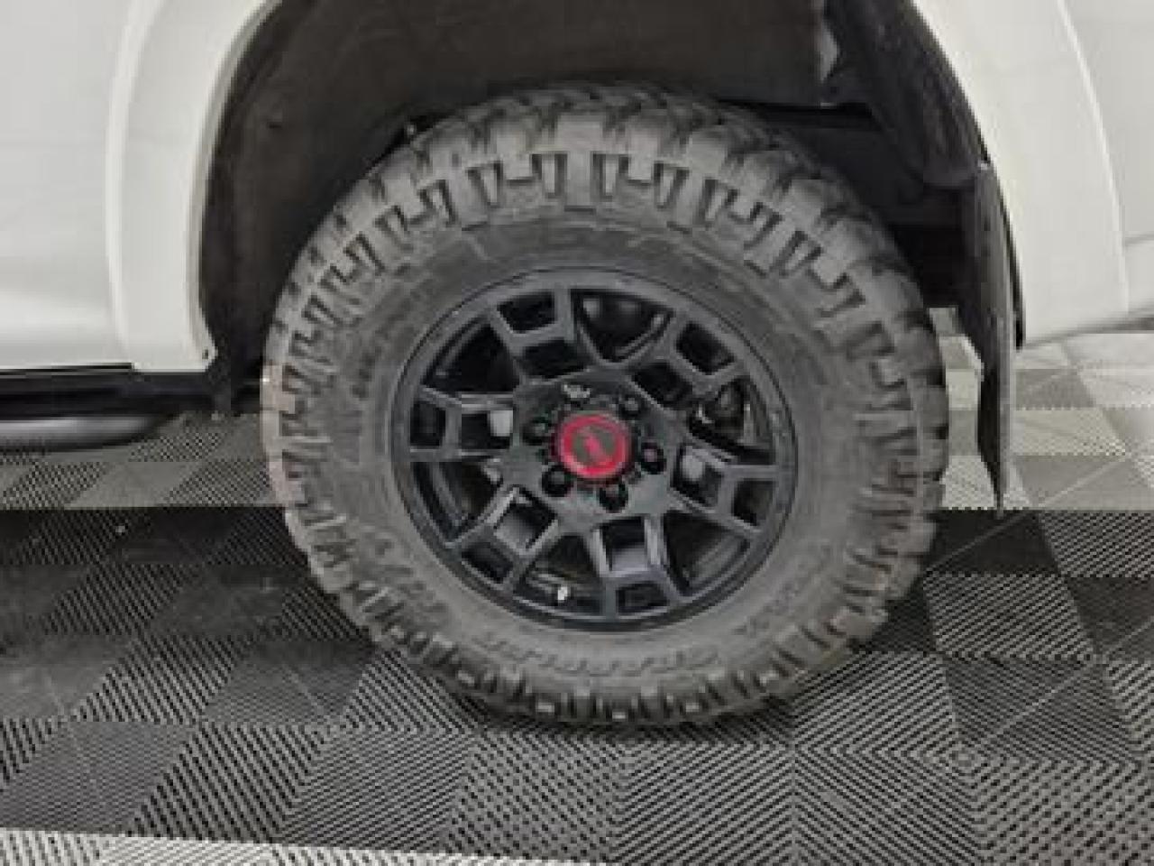 2024 Toyota 4Runner 2024 4RUNNER PRO  20 KM LOCATED IN VANCOUVER  LR - Photo #11