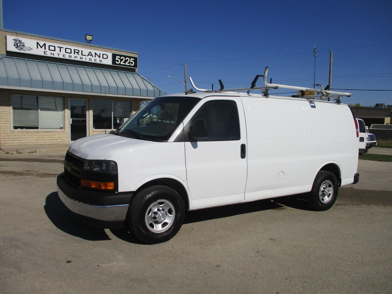 2018 Chevrolet Express Cargo Van RWD 2500 135"