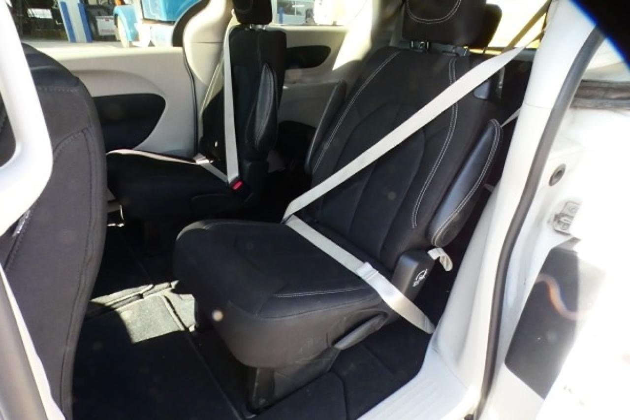 2024 Chrysler Grand Caravan SXT w/Htd cloth, NAV, BUC - Photo #10