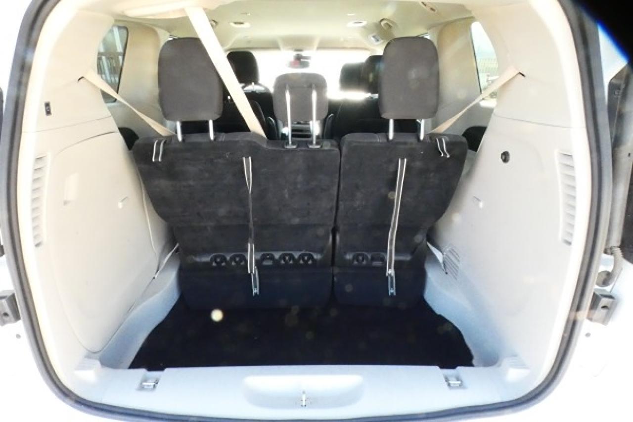 2024 Chrysler Grand Caravan SXT w/Htd cloth, NAV, BUC - Photo #9