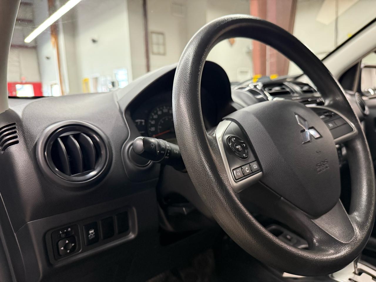 2020 Mitsubishi Mirage ES - Photo #13