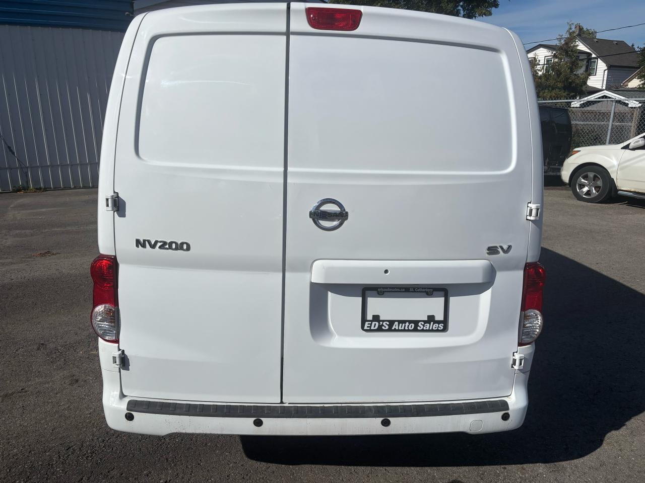 2016 Nissan NV200 SV, Back-Up-Camera, Rear Park Assist,Keyless entry - Photo #6