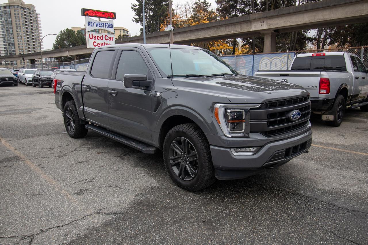2021 Ford F-150 Lariat 4WD SuperCrew 5.5' Box Photo4
