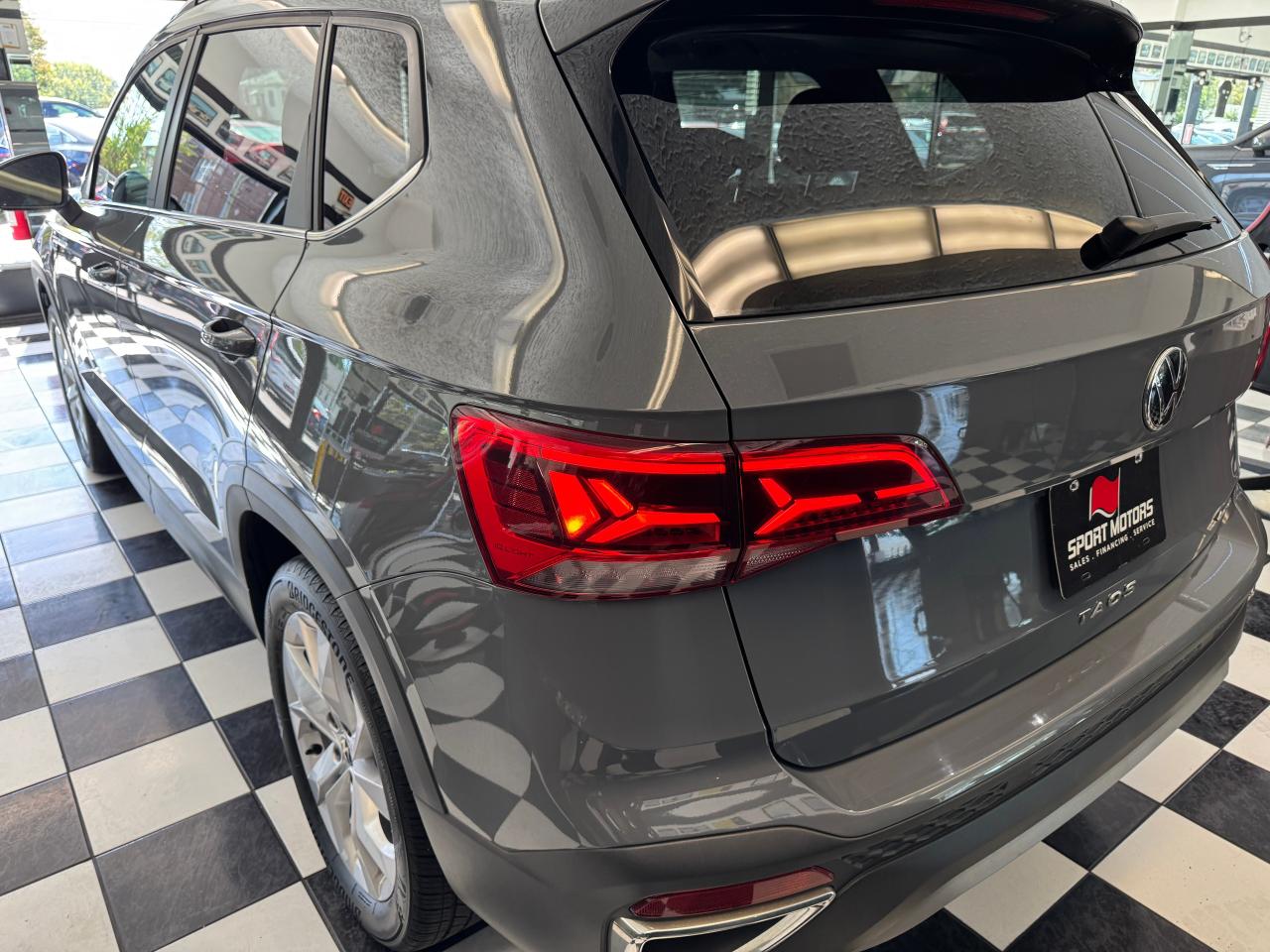2022 Volkswagen Taos Comfortline 4Motion+Pano Roof+Adaptive Cruise Photo97