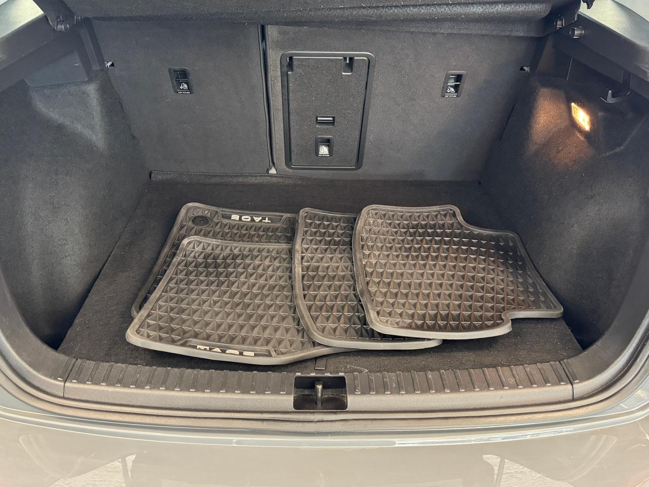 2022 Volkswagen Taos Comfortline 4Motion+Pano Roof+Adaptive Cruise Photo87