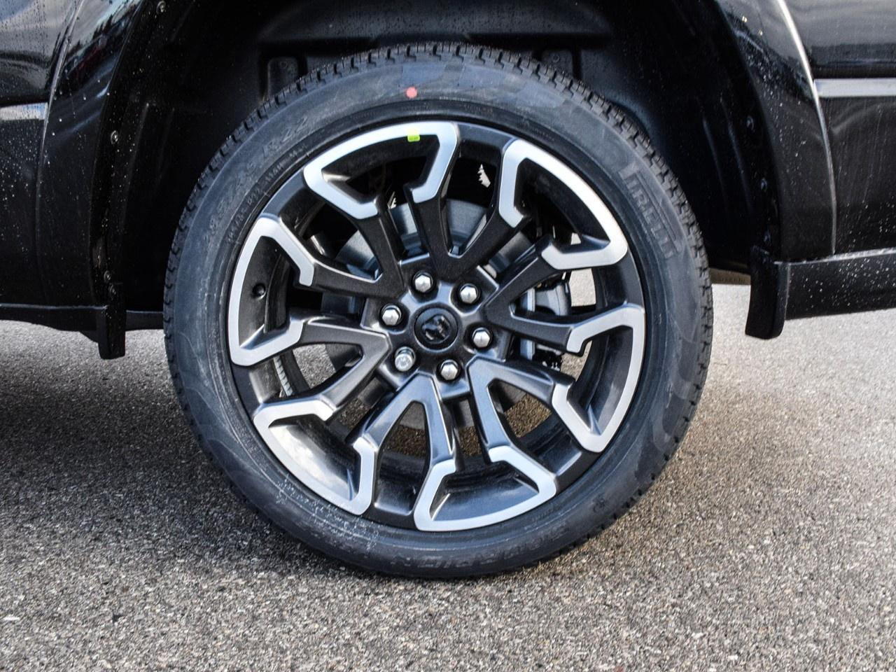 2026 RAM 1500  Photo