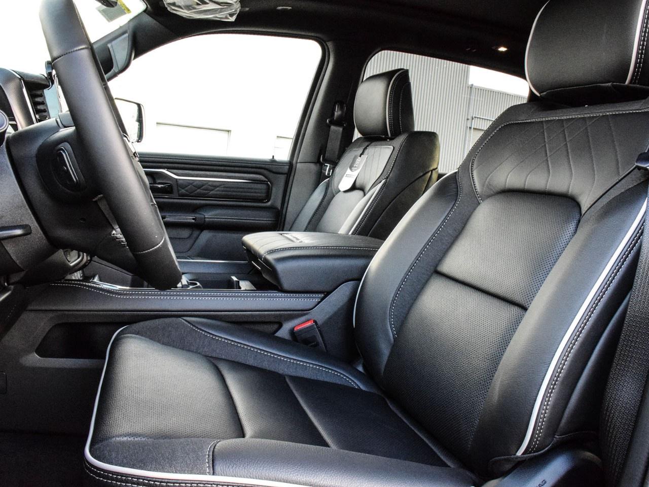 2026 RAM 1500  Photo