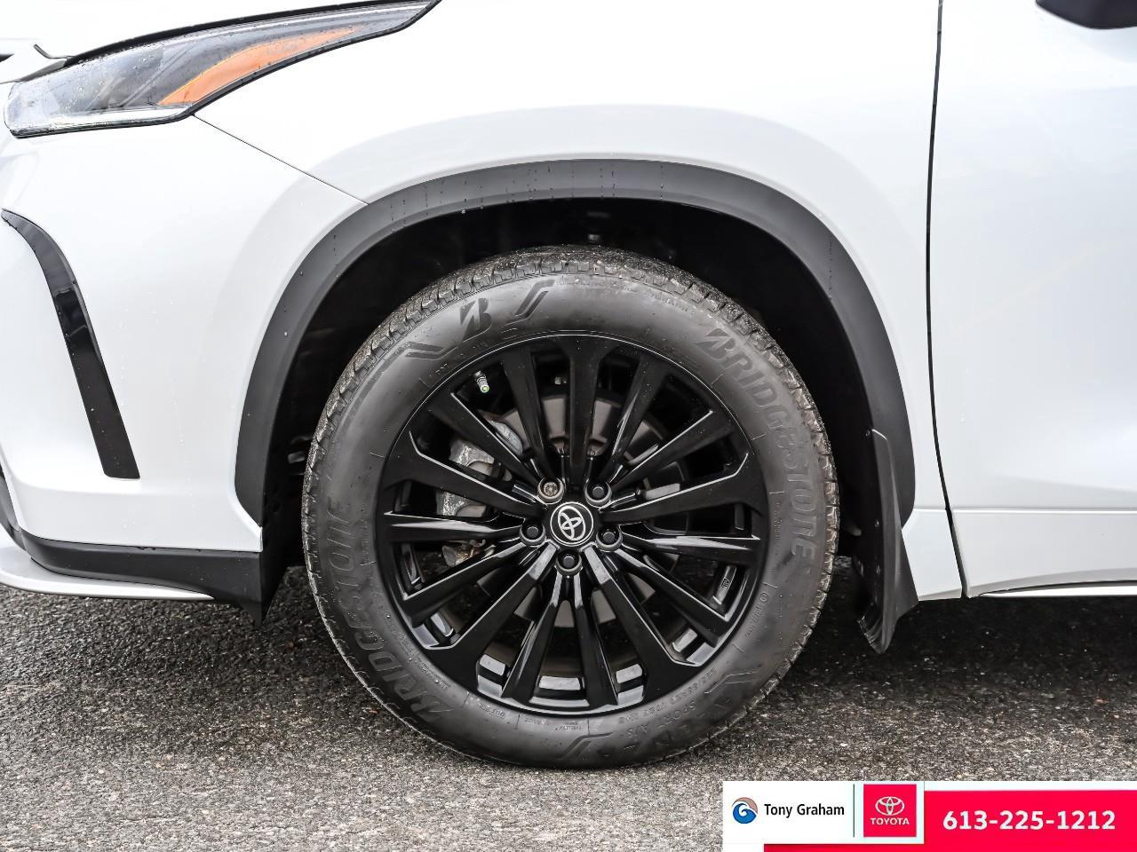 2023 Toyota Highlander XSE Photo