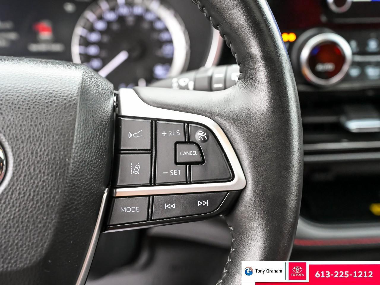 2023 Toyota Highlander XSE Photo