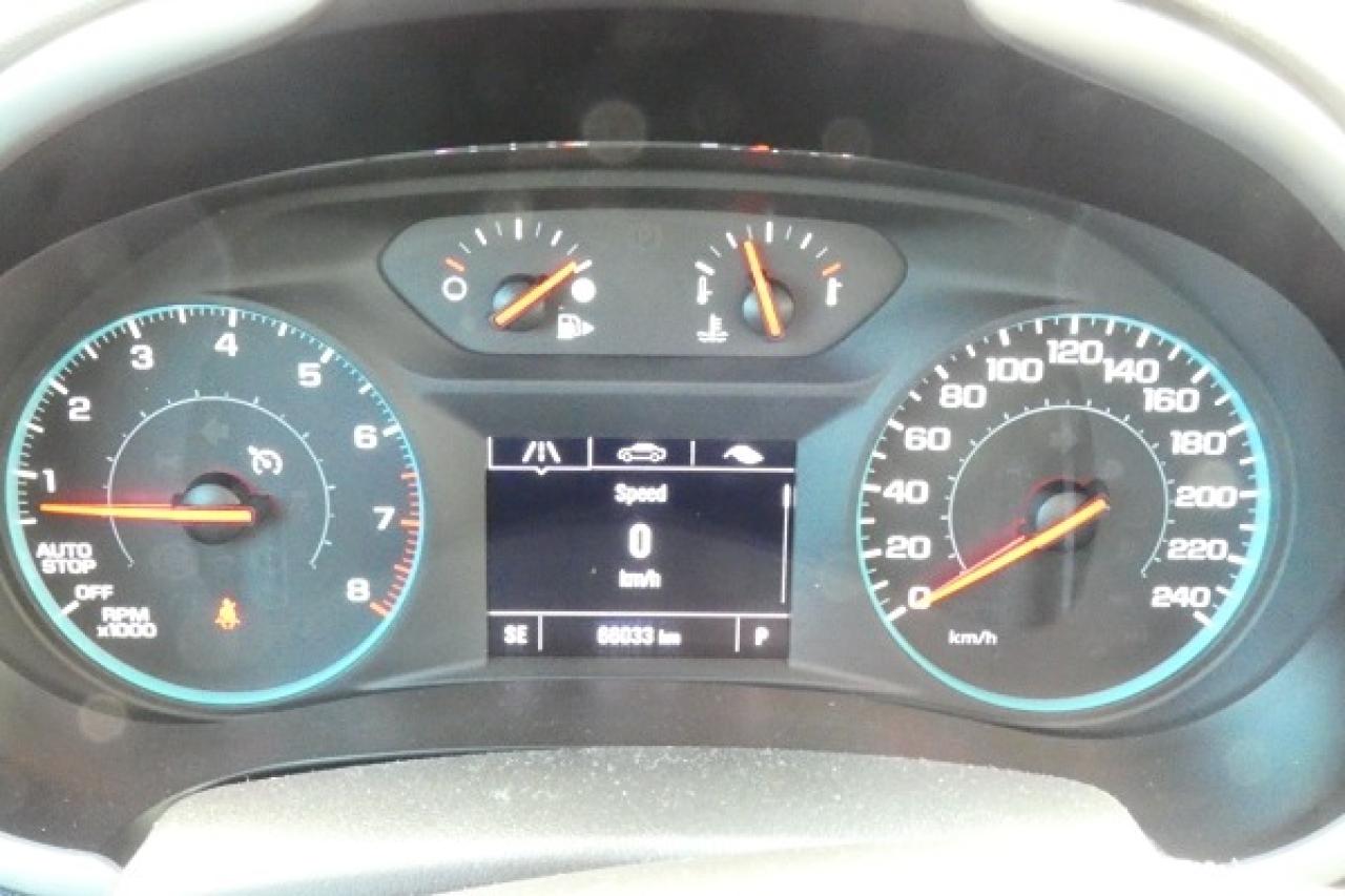 2023 Chevrolet Malibu 1LT w/Htd cloth, pano S/R, BUC - Photo #12