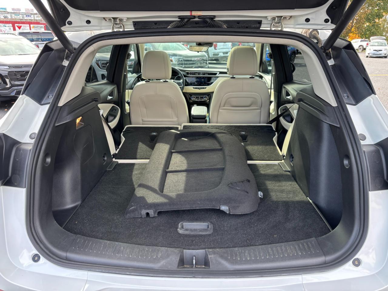 2022 Buick Encore GX 2022 Buick Encore GX Essence ST Photo