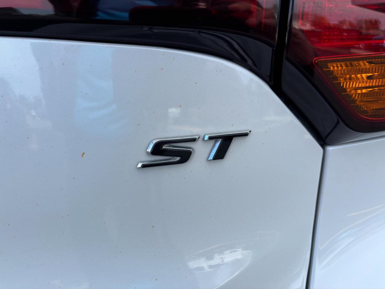 2022 Buick Encore GX 2022 Buick Encore GX Essence ST Photo