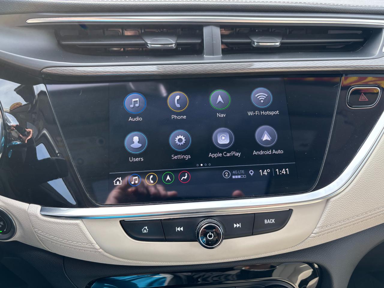 2022 Buick Encore GX 2022 Buick Encore GX Essence ST Photo