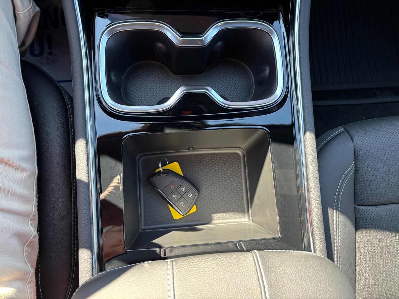 2026 Chevrolet Traverse 2026 Chevrolet Traverse LT AWD Photo