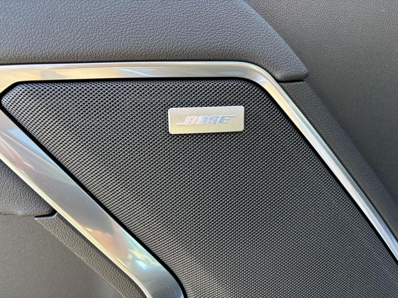 2026 GMC Sierra 1500 2026 GMC Sierra SLT Crew Cab 4WD Photo