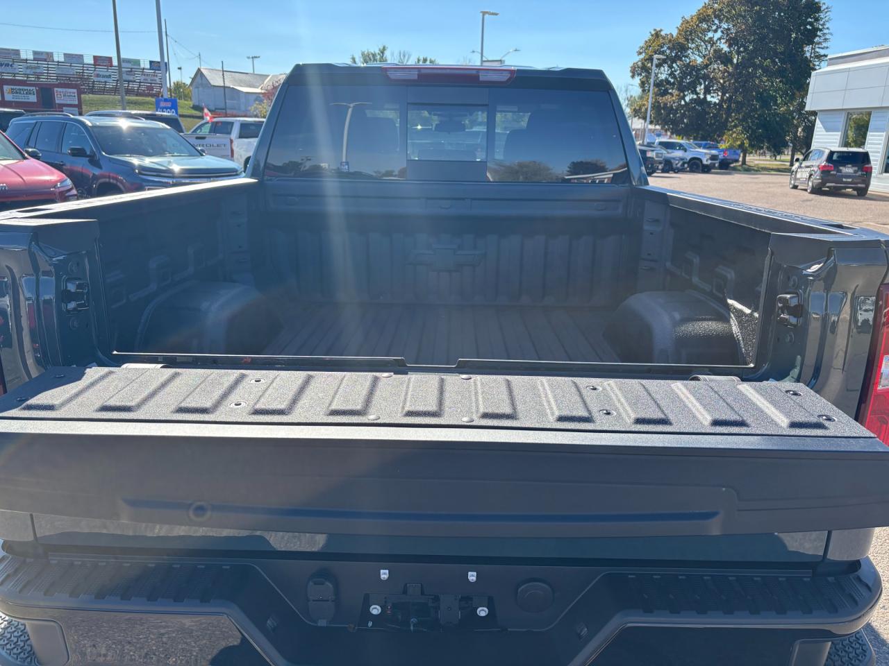 2026 Chevrolet Silverado 1500 2026 Chevrolet Silverado LT Trail Boss Crew Cab 4WD Photo