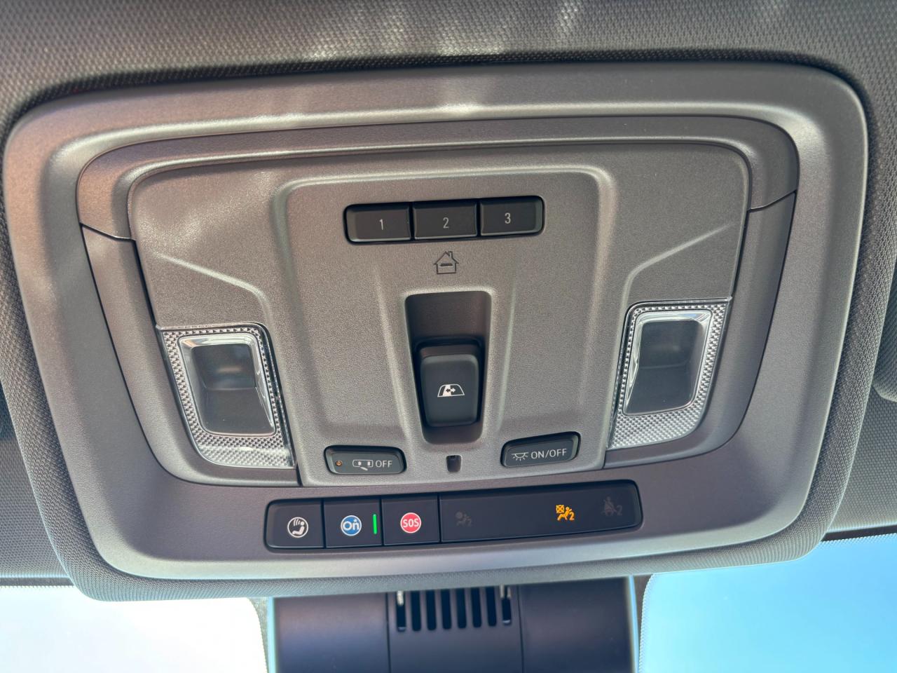 2026 Chevrolet Silverado 1500 2026 Chevrolet Silverado LT Trail Boss Crew Cab 4WD Photo