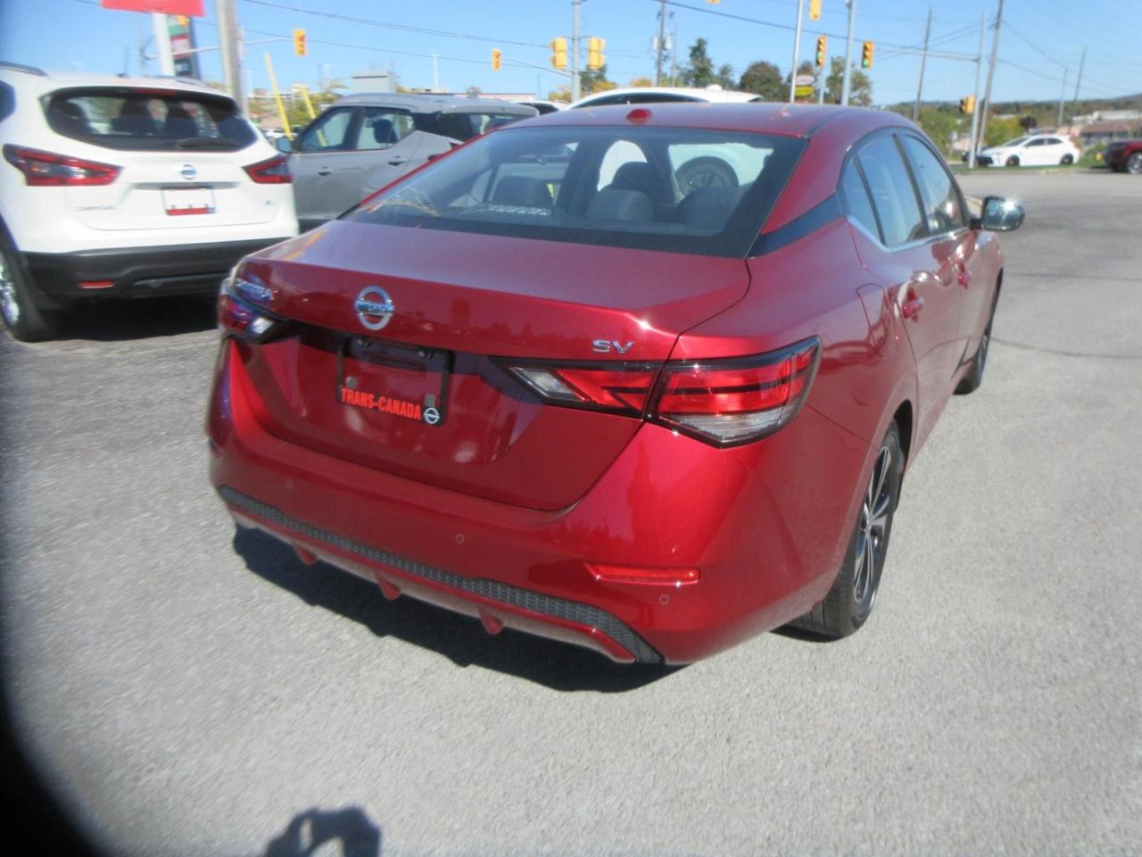 2021 Nissan Sentra SV Photo