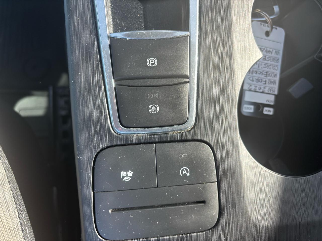 2022 Ford Escape SE, All Wheel Drive, Lane Departure Warning - Photo #16