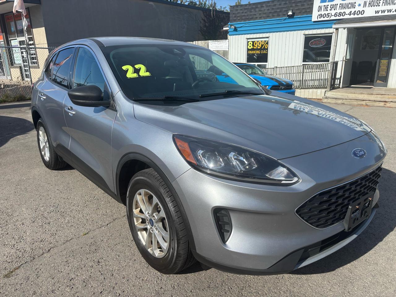 2022 Ford Escape SE, All Wheel Drive, Lane Departure Warning - Photo #1