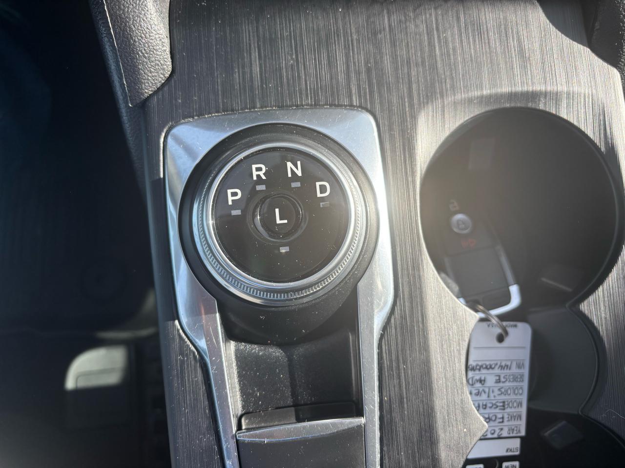 2022 Ford Escape SE, All Wheel Drive, Lane Departure Warning - Photo #17