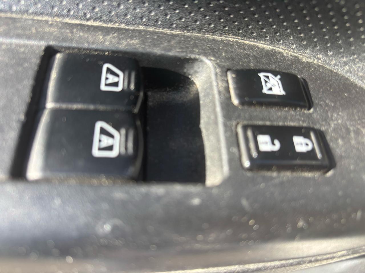 2016 Nissan NV200 SV, Back-Up-Camera, Rear Park Assist,Keyless entry