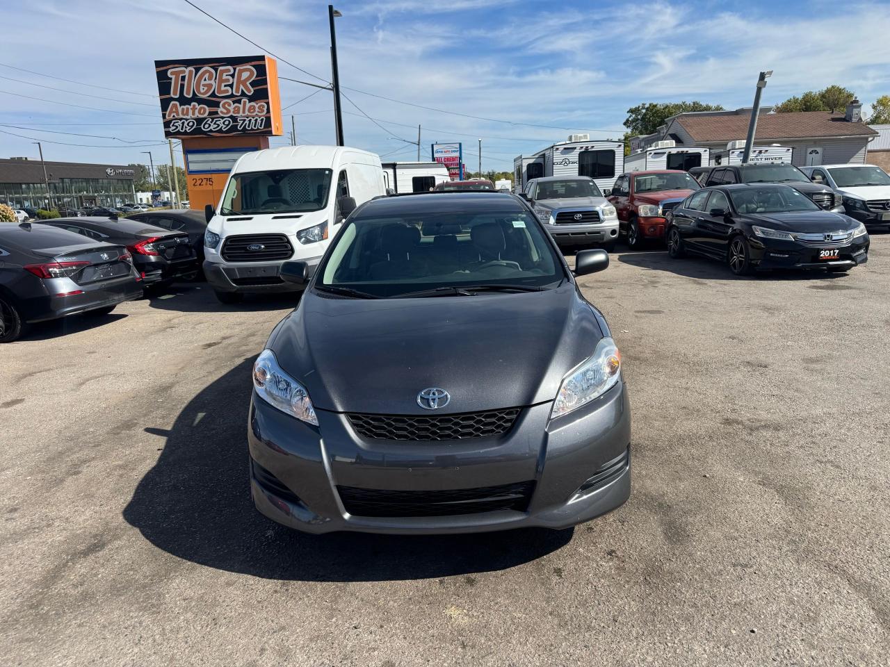 2010 Toyota Matrix HATCH, AWD, LOW KMS, ONLY 49,000KMS, AUTO, CERT - Photo #8