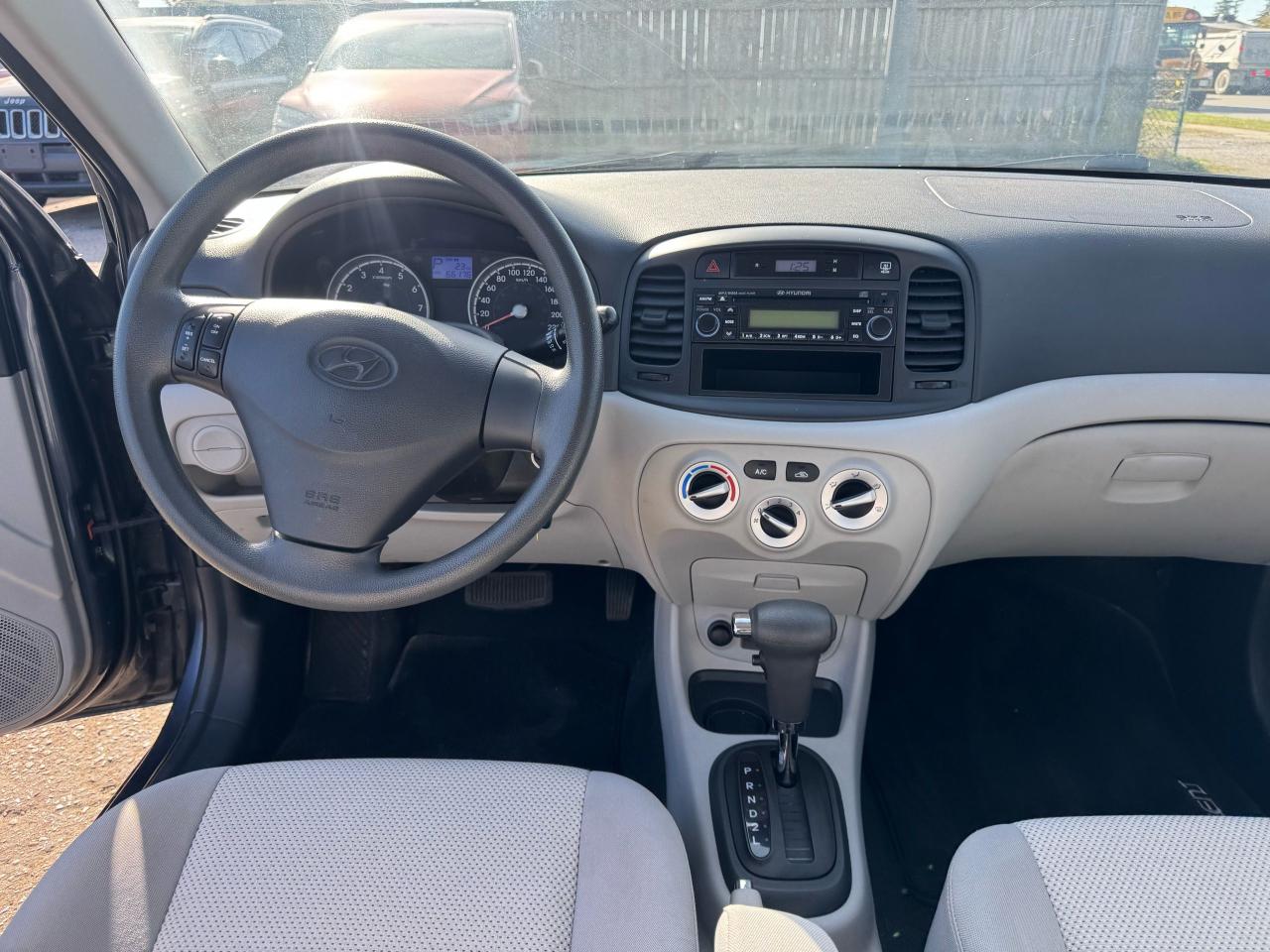 2010 Hyundai Accent GL, SEDAN, AUTO, 4 CYL, ONLY 66KMS, CERTIFIED - Photo #14