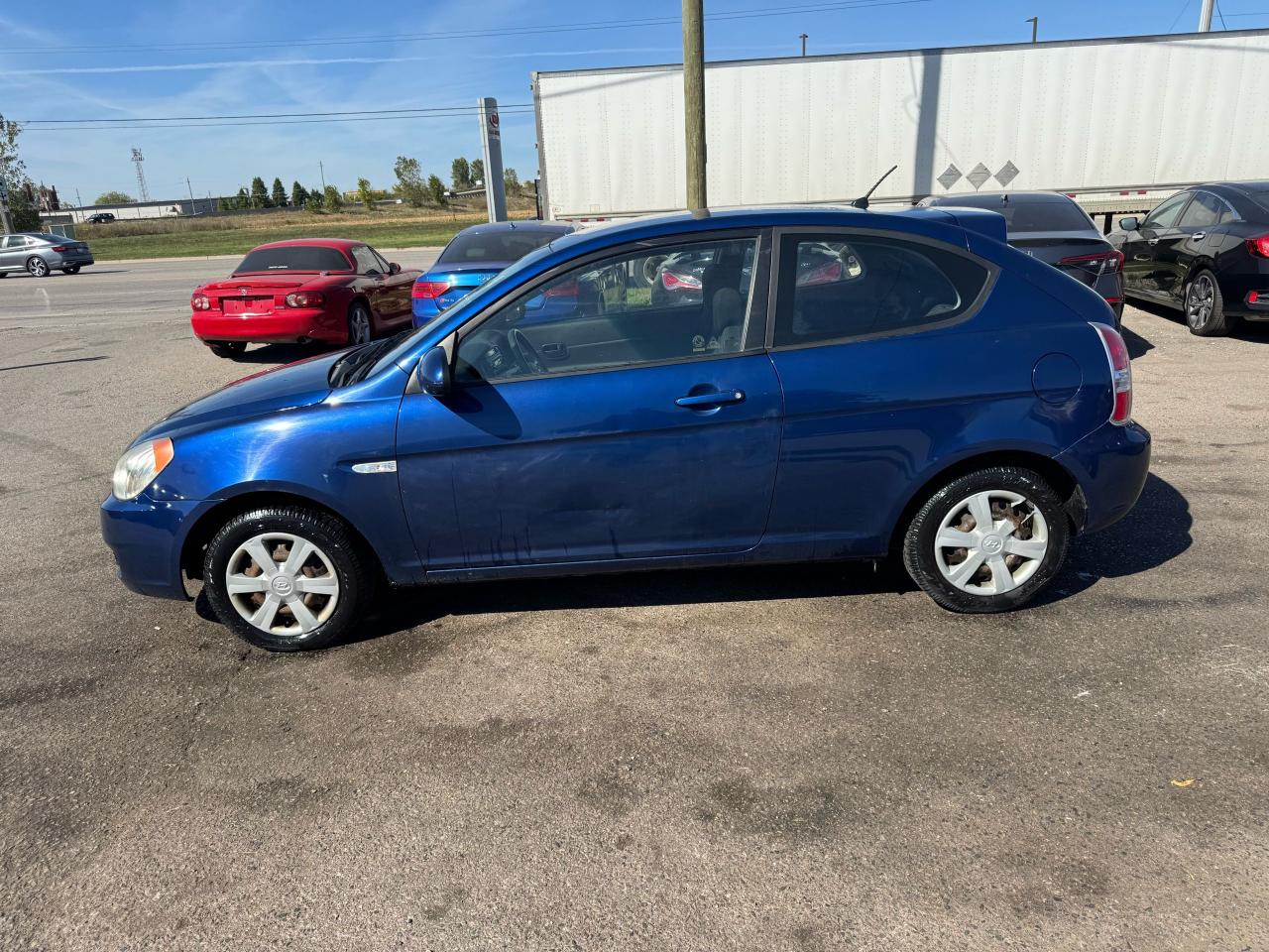 2007 Hyundai Accent HATCHBACK, AUTO, 4 CYL, ONLY 66KMS, CERTIFIED - Photo #2