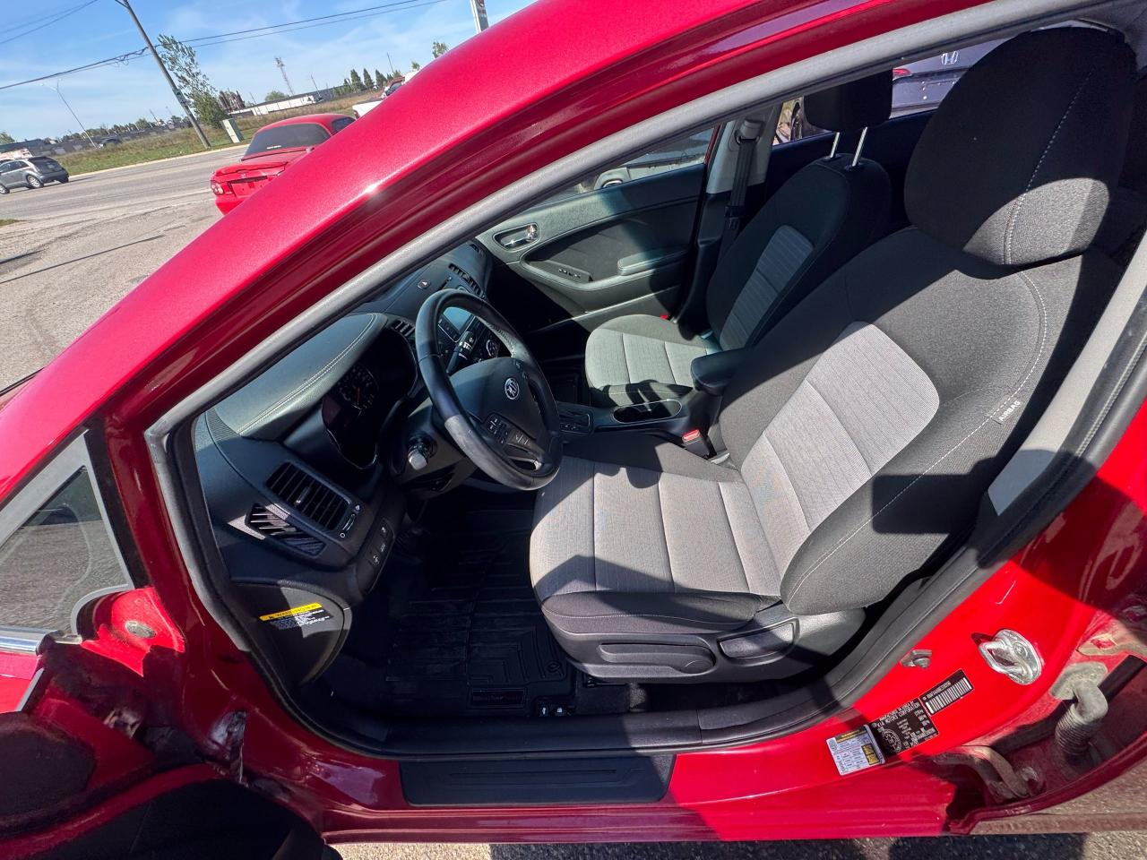 2014 Kia Forte EX, AUTO, 2 SETS WHEELS, ONLY 129KMS, CERTIFIED - Photo #11