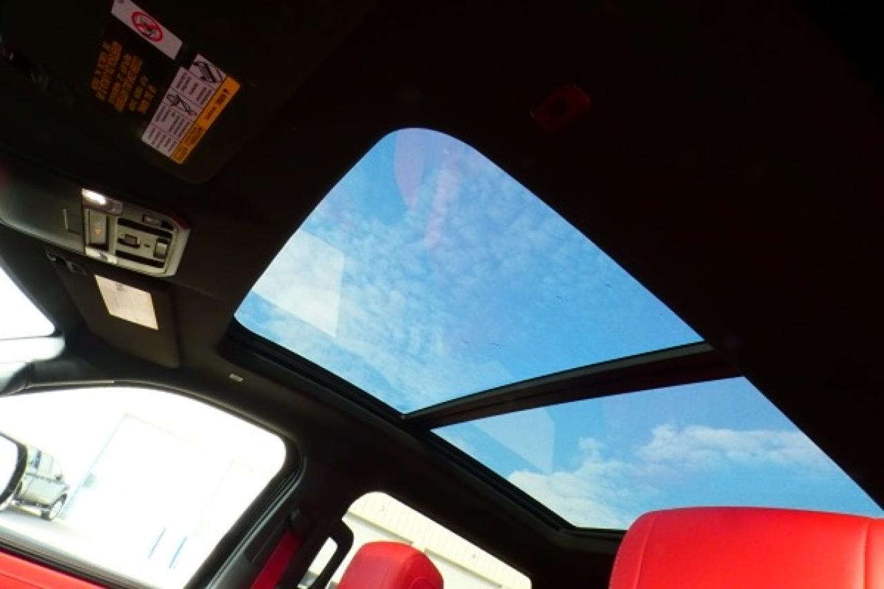 2024 Toyota Tundra Limited Hybrid w/H&C L, pano S/R, NAV, BUC - Photo #17