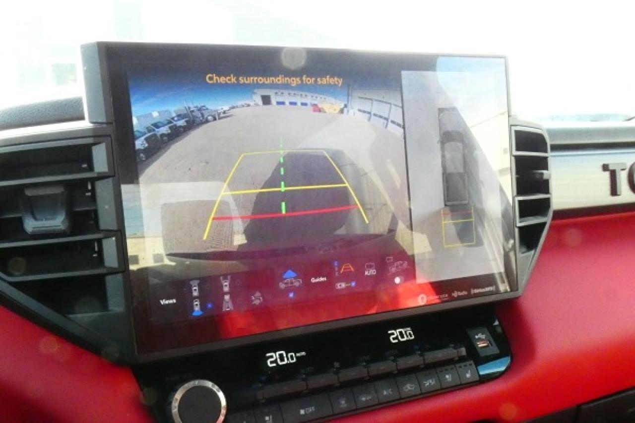 2024 Toyota Tundra Limited Hybrid w/H&C L, pano S/R, NAV, BUC - Photo #13