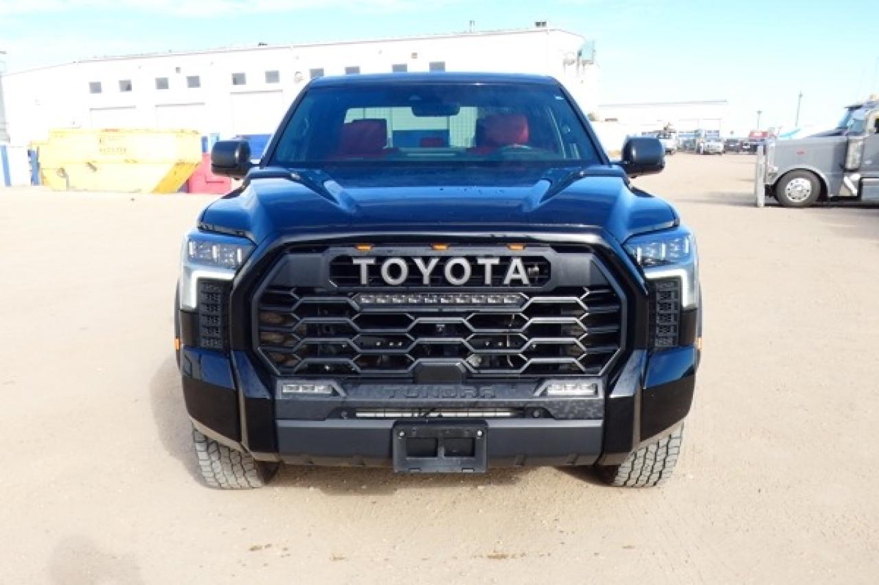 2024 Toyota Tundra Limited Hybrid w/H&C L, pano S/R, NAV, BUC - Photo #3