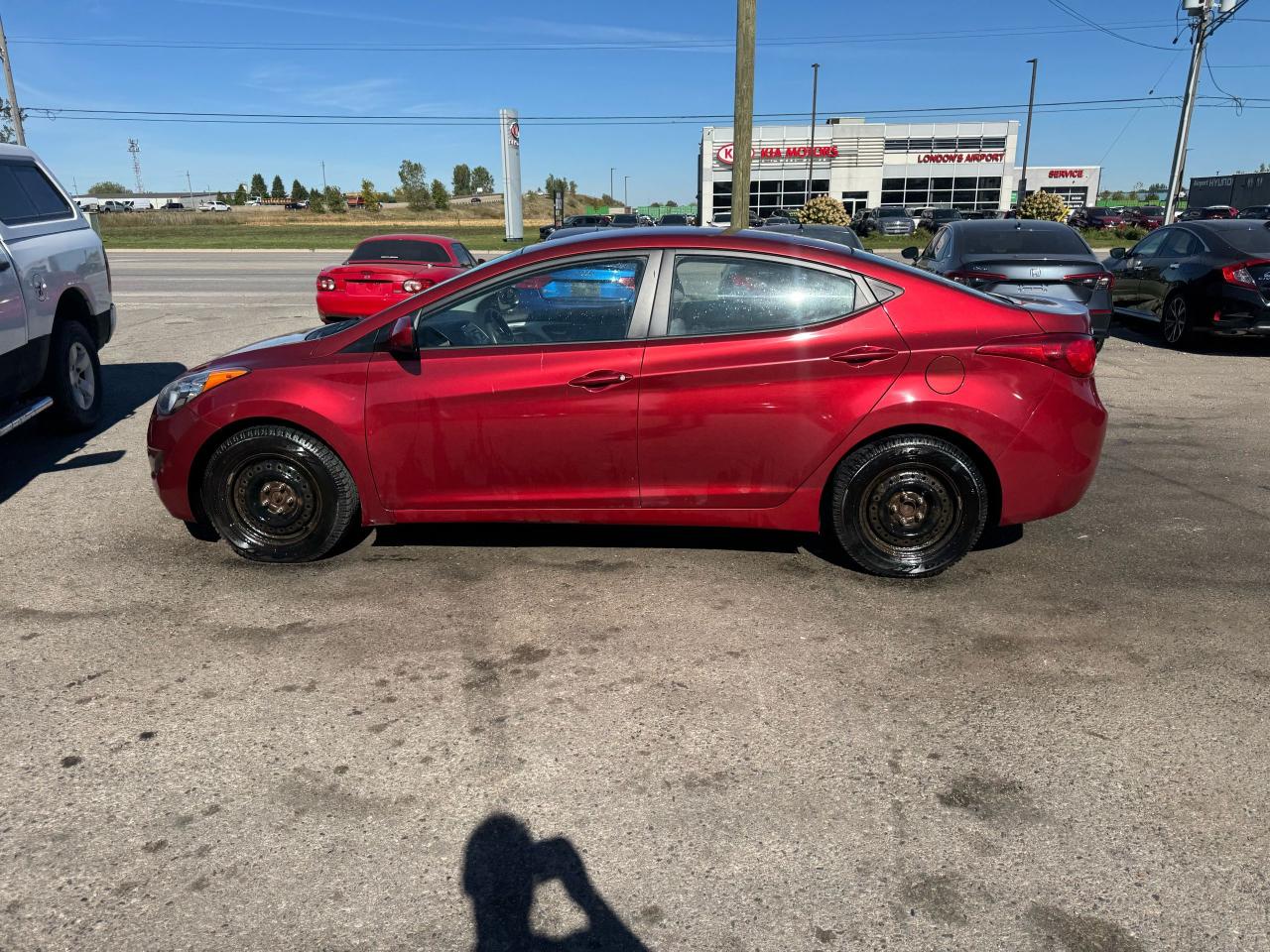 2013 Hyundai Elantra L, AUTO, ONLY 47 KMS, NO ACCIDENT, 1 OWNER, CERT - Photo #2