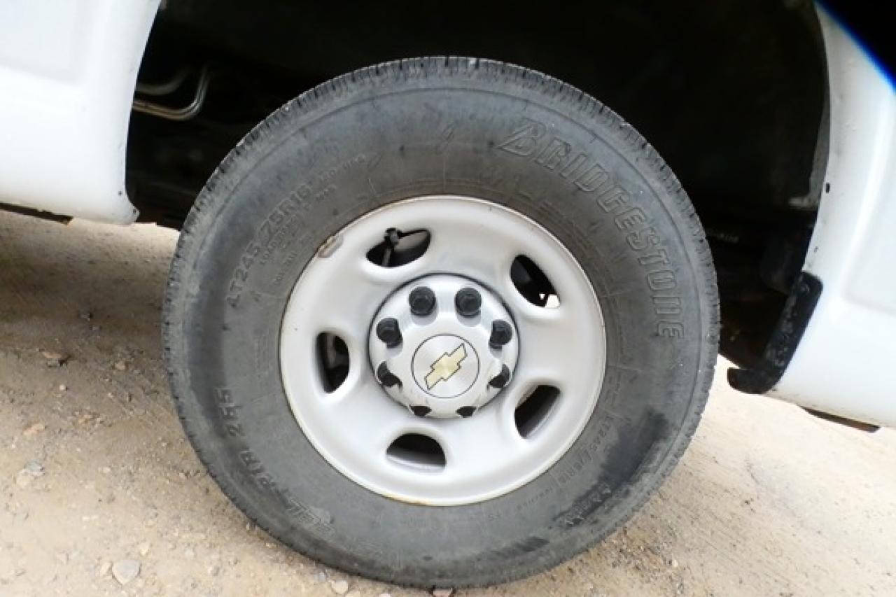 2023 Chevrolet Express Cargo Van 3500 Cargo w/cloth, RVM BUC, rear heat, bulkhead - Photo #16