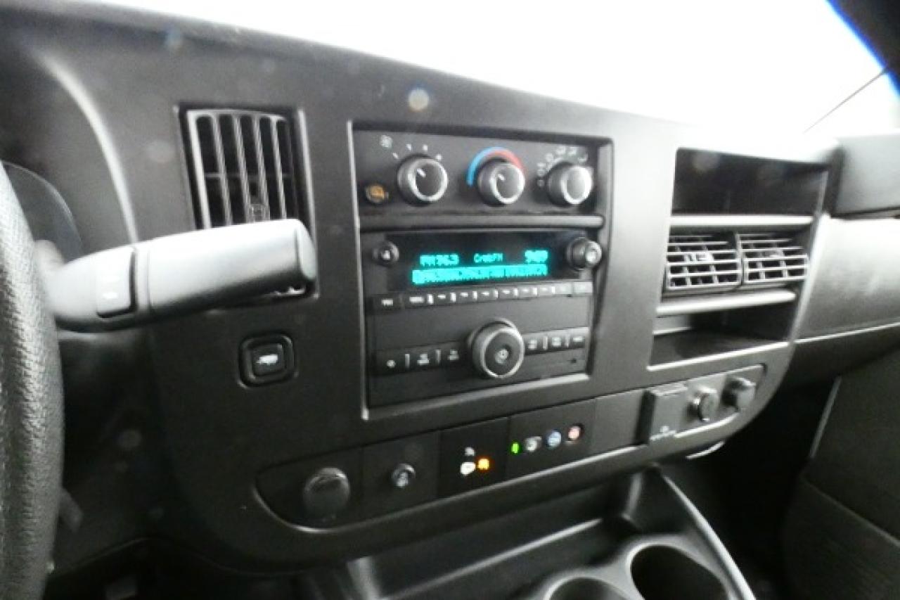 2023 Chevrolet Express Cargo Van 3500 Cargo w/cloth, RVM BUC, rear heat, bulkhead - Photo #14