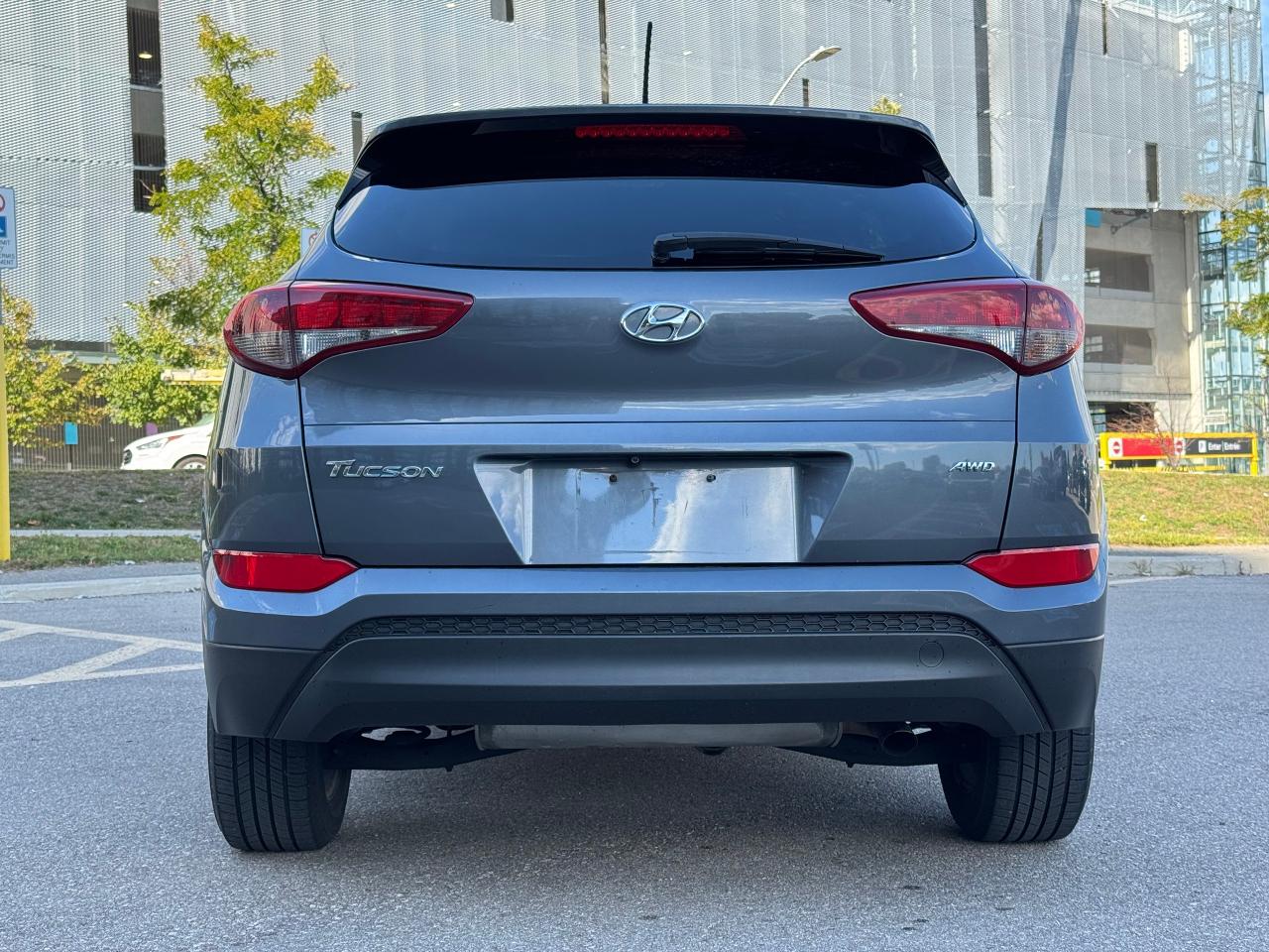 2017 Hyundai Tucson Premium | CLEAN CARFAX | NO ACCIDENT | - Photo #7