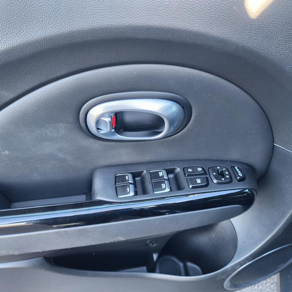 2018 Kia Soul EX PREMIUM - Photo #9