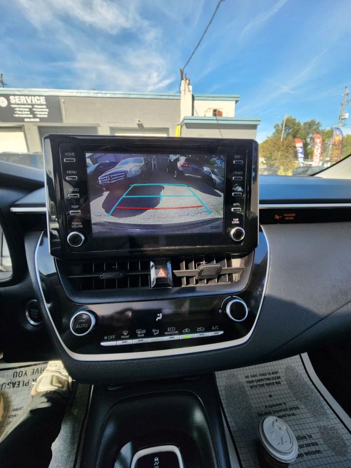 2021 Toyota Corolla LE l Fuel Efficent l Low Km's l Well Serviced.