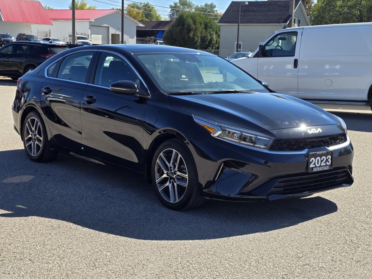 2023 Kia Forte EX - Photo #3