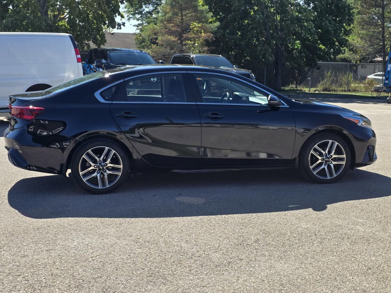 2023 Kia Forte EX - Photo #4
